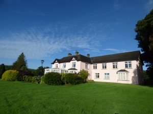 Riversdale Barge Holidays, Guesthouse and Boat building in Ireland