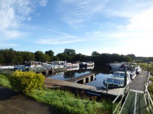 Riversdale Barge Holidays, Guesthouse and Boat building in Ireland